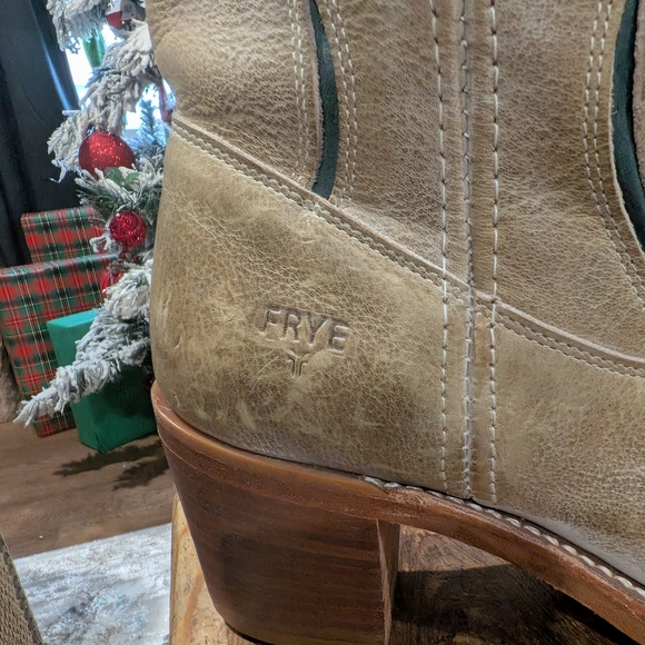 Frye Tan and Teal Heeled Boots - Picture 5 of 10
